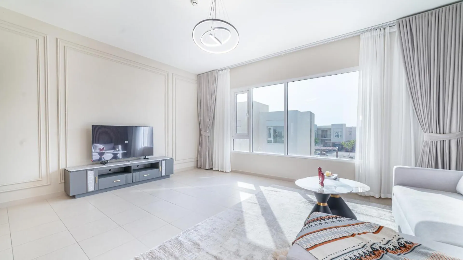 Spacious 2Br Townhouse At Urbana 3 Move In Ready Dubai United Arab Emirates